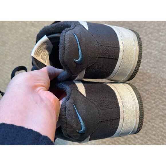 Nike Air Force 1 '07 LV8 NN Men's Sz M 11 Black/White “Toasty DC8871-001 - Picture 10 of 11